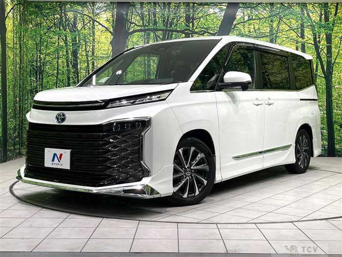 2022 Toyota Voxy