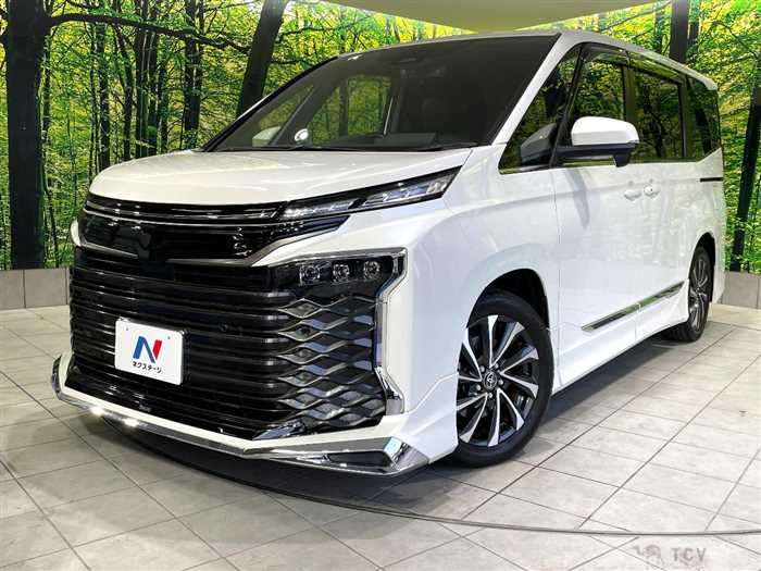 2022 Toyota Voxy