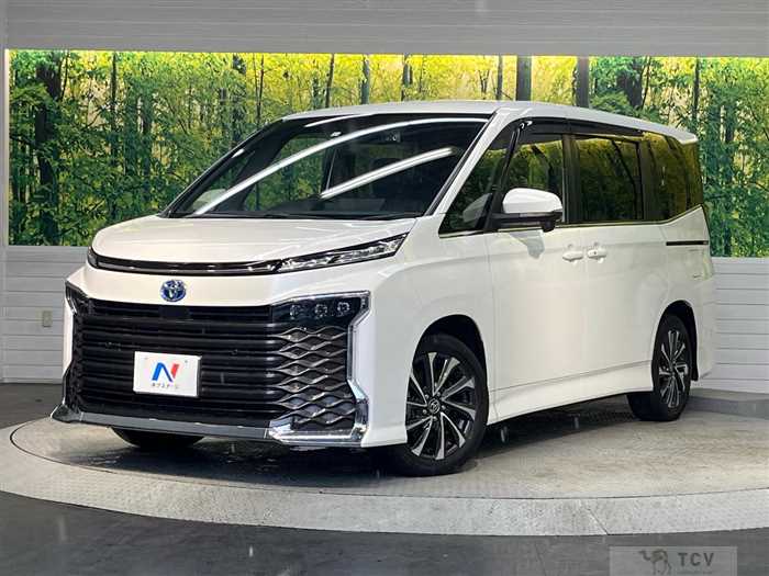2023 Toyota Voxy