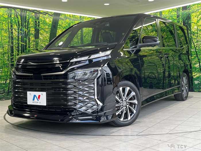 2023 Toyota Voxy