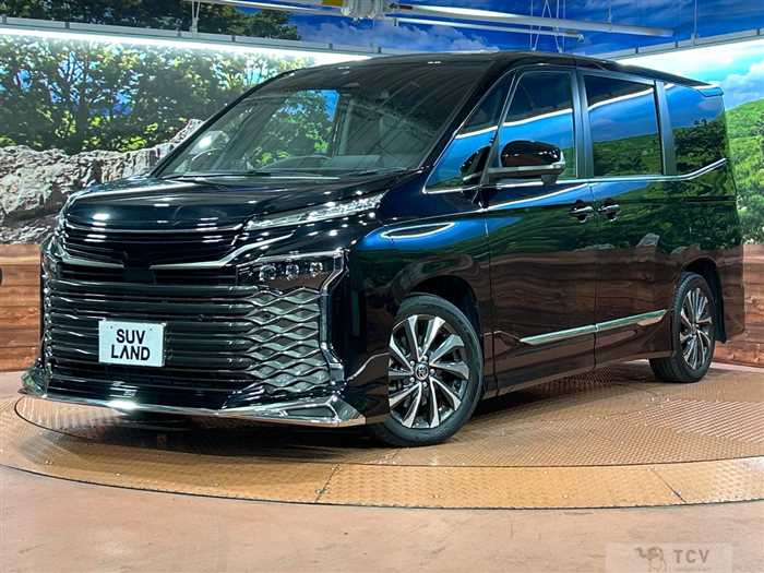2023 Toyota Voxy