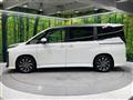 2024 Toyota Voxy