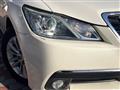 2013 Toyota Crown Hybrid