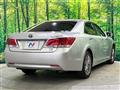 2016 Toyota Crown Hybrid
