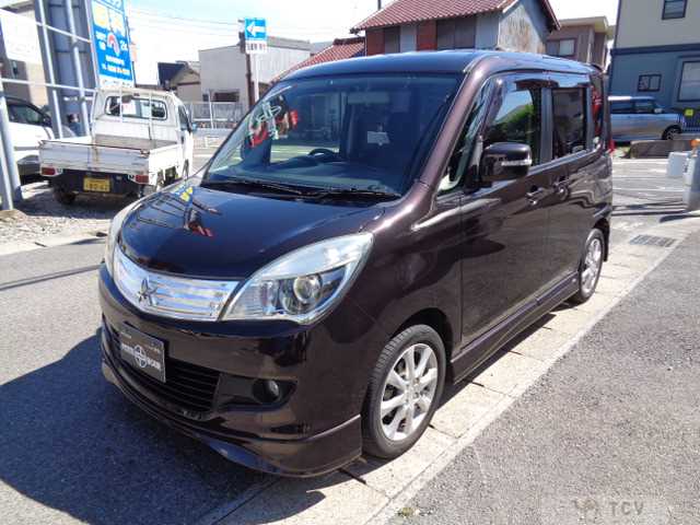 2013 Mitsubishi Delica