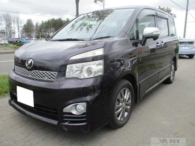2012 Toyota Voxy
