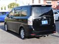 2010 Toyota Voxy