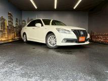 2013 Toyota Crown
