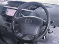 2005 Toyota Voxy