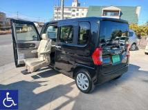 2018 Daihatsu Tanto