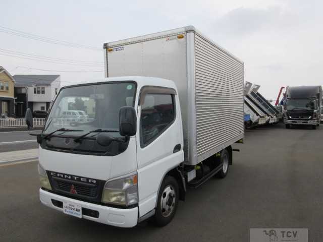 2003 Mitsubishi Canter