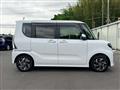 2020 Daihatsu Tanto Custom