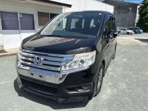 2013 Honda Step WGN