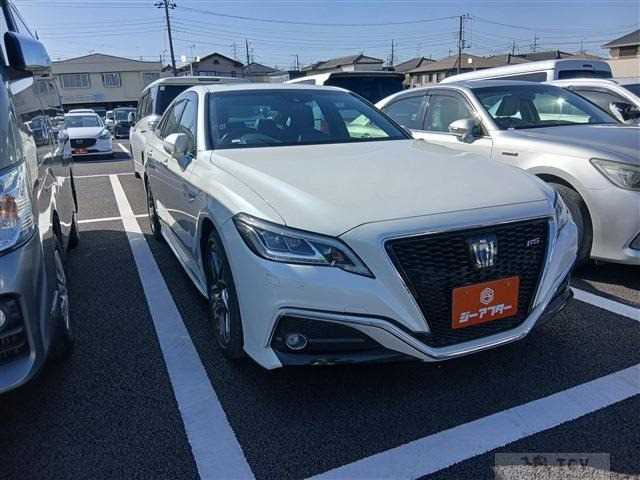 2019 Toyota Crown