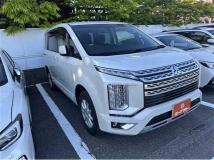 2019 Mitsubishi Delica D5