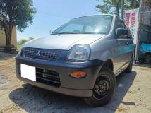 2010 Mitsubishi Minica
