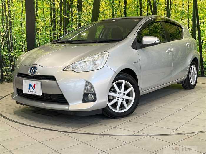 2013 Toyota AQUA