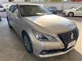 2013 Toyota Crown Hybrid