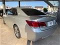 2013 Toyota Crown Hybrid
