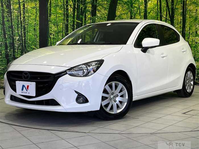 2016 Mazda Demio