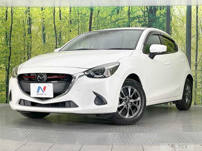 2017 Mazda Demio