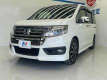 2013 Honda Step WGN