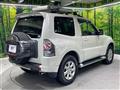 2017 Mitsubishi Pajero