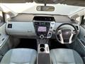 2011 Toyota PRIUS α