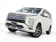 2019 Mitsubishi Delica D5