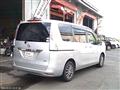 2011 Nissan Serena