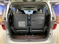 2013 Toyota Alphard G