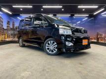 2013 Toyota Voxy