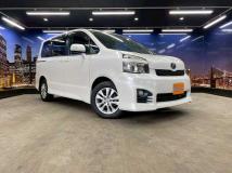 2011 Toyota Voxy