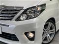 2012 Toyota Alphard