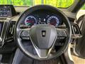 2019 Toyota Crown Hybrid