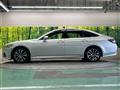 2019 Toyota Crown Hybrid