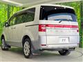 2015 Mitsubishi Delica D5