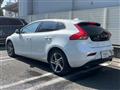 2017 Volvo V40