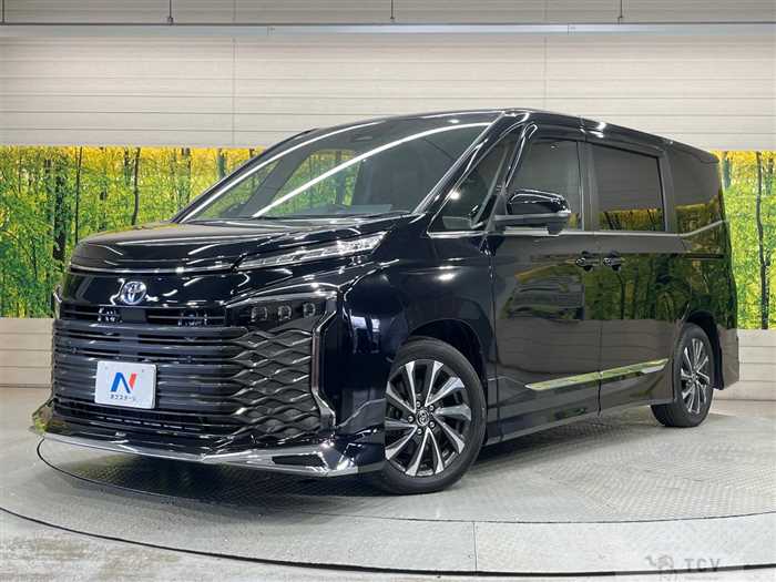 2023 Toyota Voxy