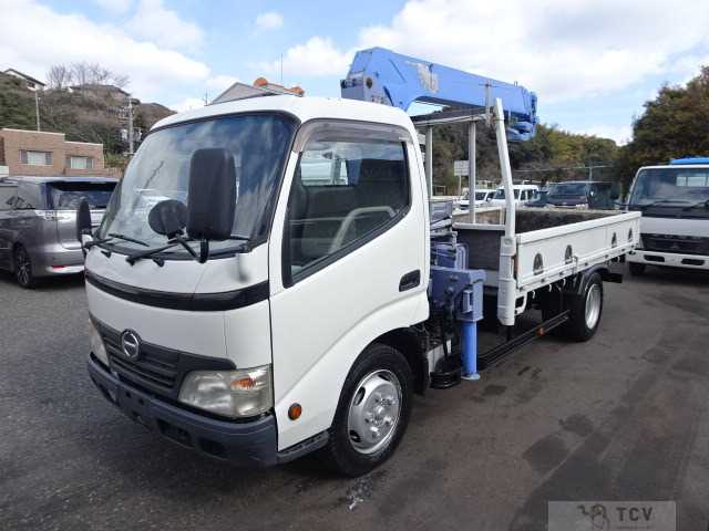 2008 Hino Dutro
