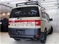 2011 Mitsubishi Delica D5