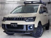2011 Mitsubishi Delica D5