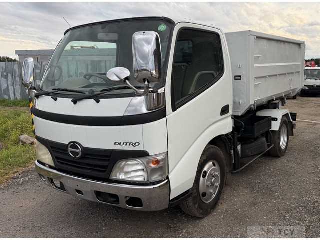 2008 Hino Dutro