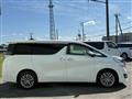 2015 Toyota Vellfire