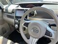 2016 Daihatsu Tanto