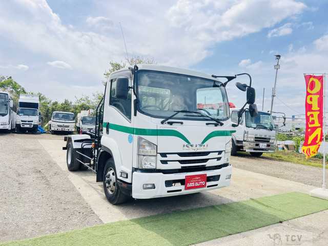 2015 Isuzu Isuzu Others
