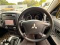 2011 Mitsubishi Pajero