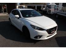 2015 Mazda Axela