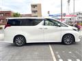 2016 Toyota Alphard