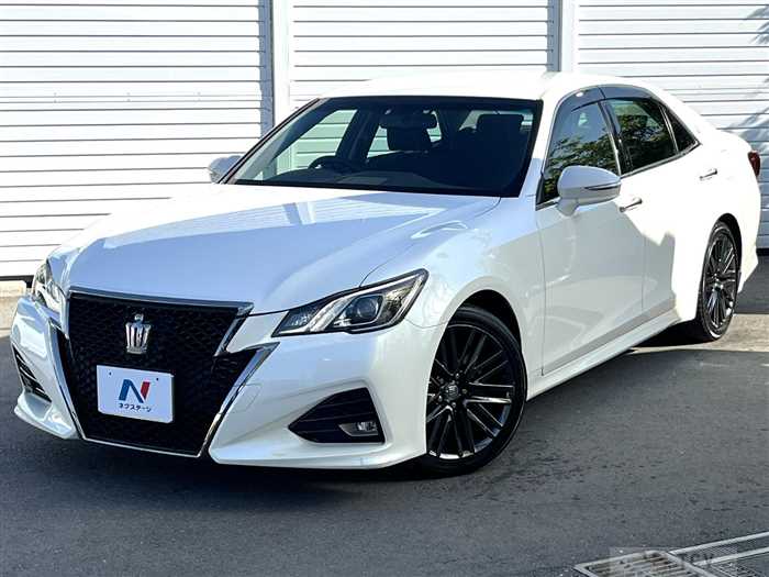 2016 Toyota Crown